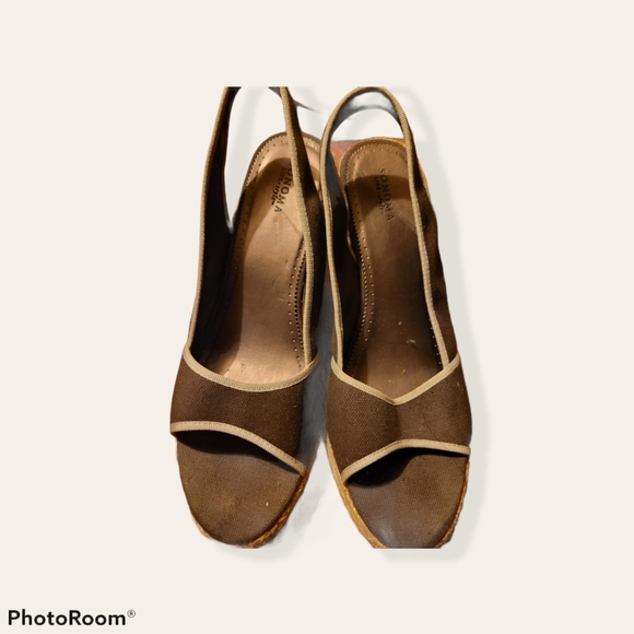 Wedge Sandals - Picture 3 of 5